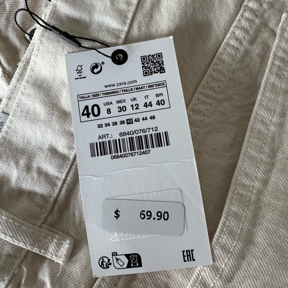 ZARA Mid Rise Loose Fit Denim Ecru - Picture 3 of 15